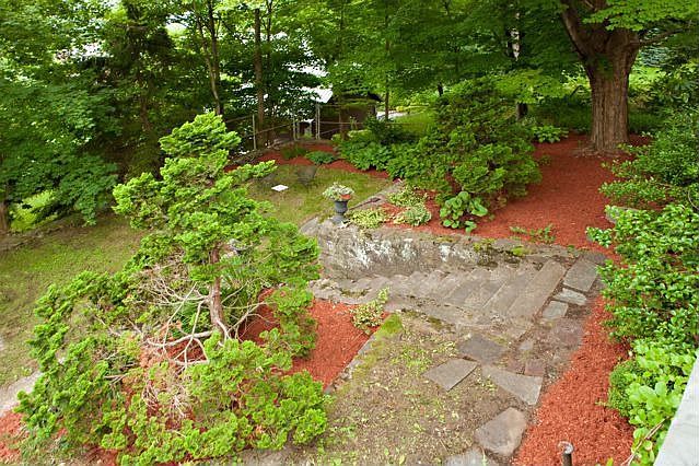 1st image of 15 Garden St