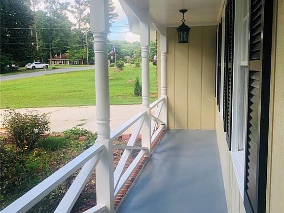 5th image of 2292 Plantation Ct