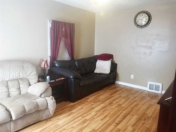 4th image of 1655 S Fares Ave