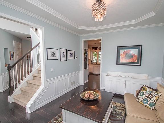 3rd image of 3849 Silsby Ct