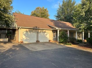 608 Meridian Rd, Hickory, KY 42051