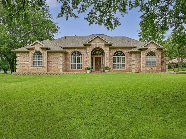 Lillian Tx Single Family Homes For Sale 21 Homes Zillow