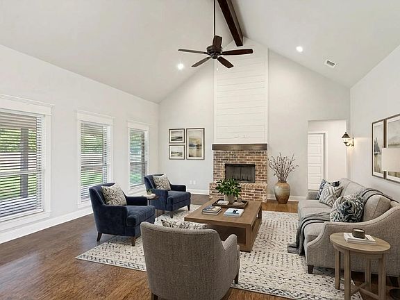 2nd image of 118 Treys Way