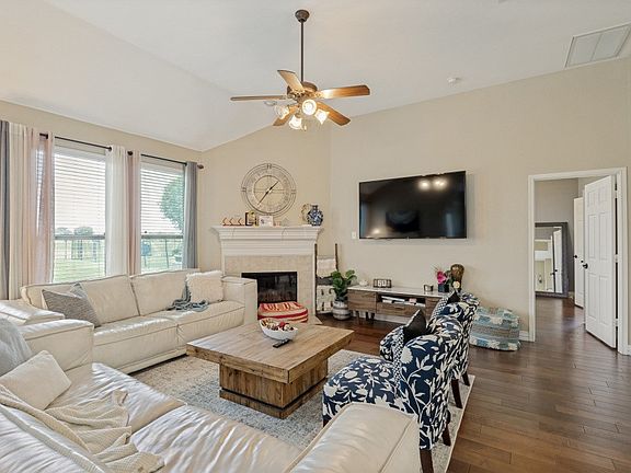 5th image of 10017 Links Fairway Dr