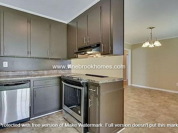 5th image of 4111 N Sylvania Ct