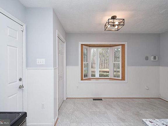 4th image of 8229 Morningside Dr