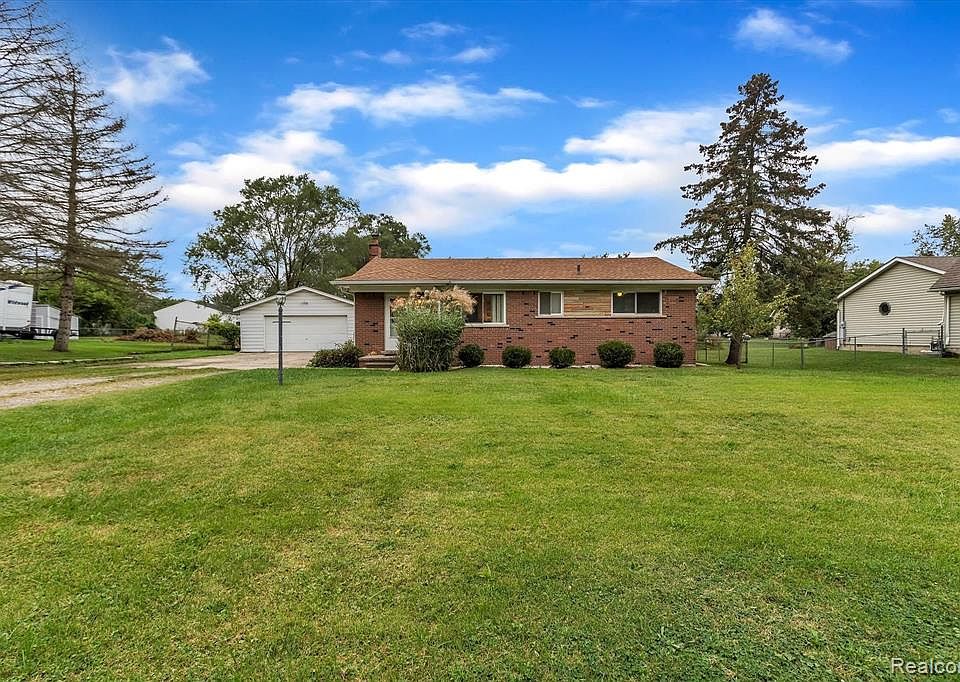 13245 State Park Ave, South Rockwood, MI 48179 Zillow