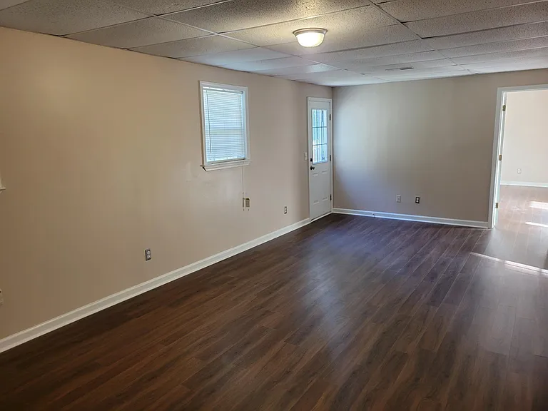 6286 Wellington Ct — Photo 58