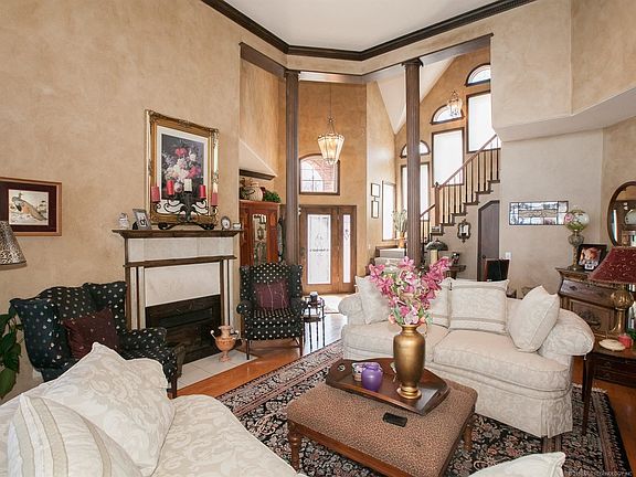 4th image of 36764 Cliff Crest Dr