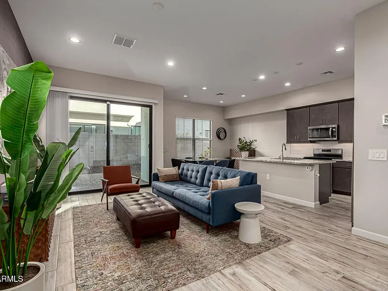 4810 E Helena Dr — Photo 8