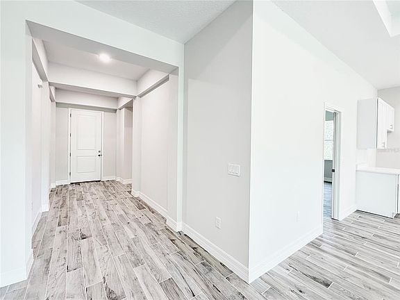 3rd image of 30280 W Bluebell Ave