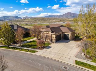 9225 N Mount Airey Dr, Eagle Mountain, UT 84005