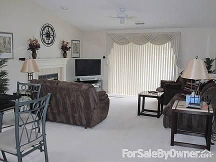 2nd image of 1793 Yardley Cir