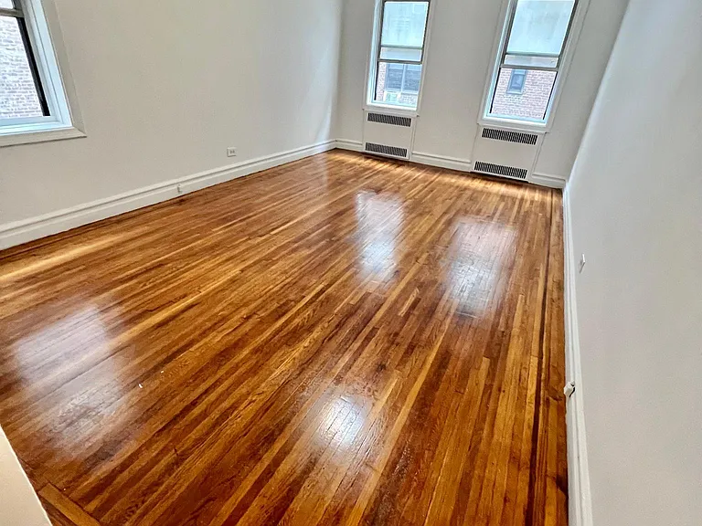 14125 Northern Blvd #6F — Photo 9