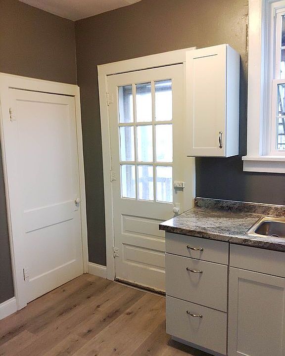 BACK DOOR & PANTRY