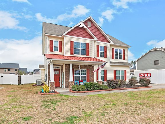 3rd image of 285 Sedgefield Dr