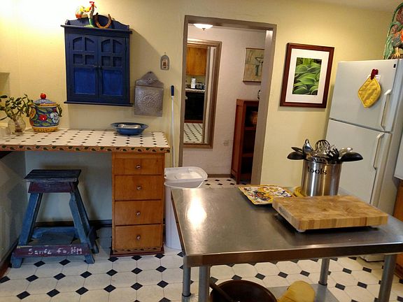 Kitchen to Hall