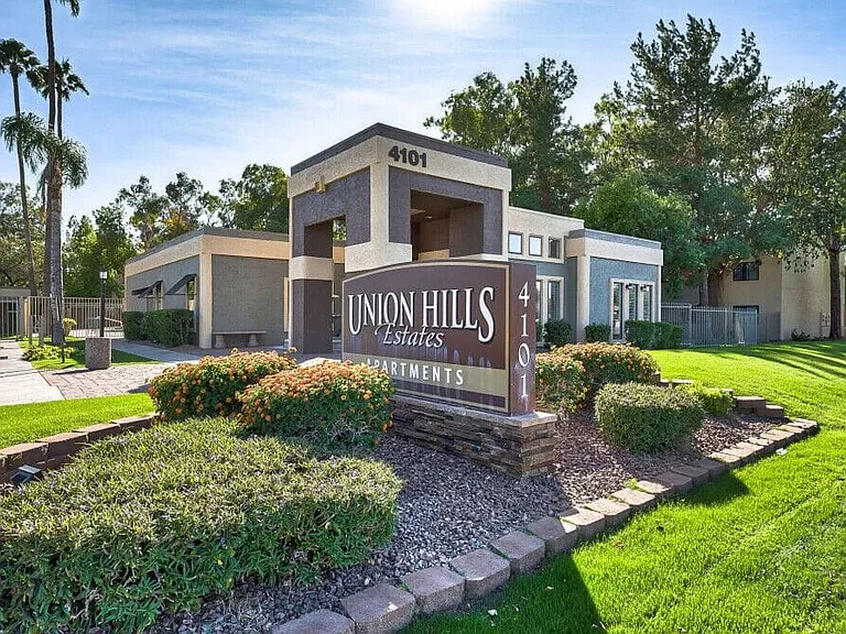 Union Hills Estates — Photo 10