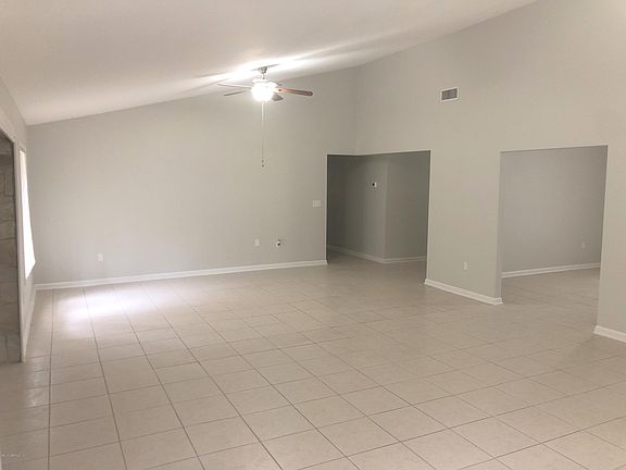 5th image of 657 River Forest Ln