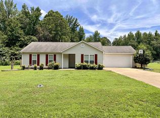 324 Juno Bargerton Rd, Lexington, TN 38351