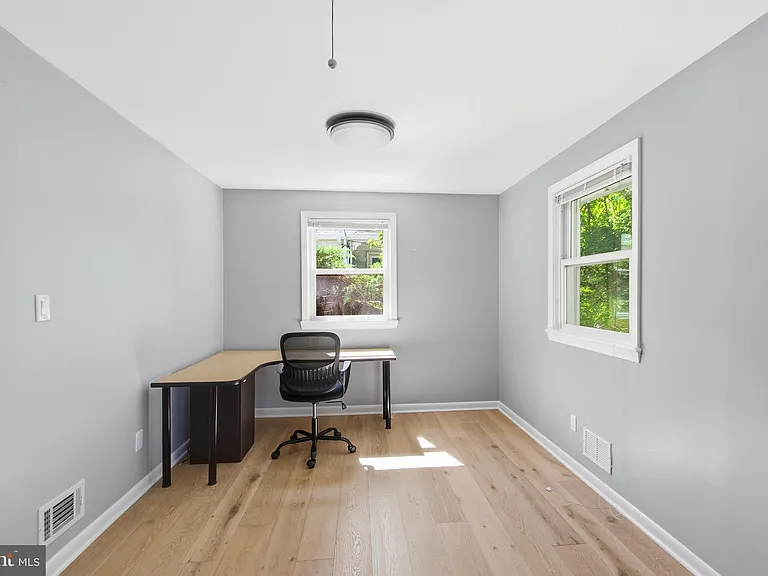 3141 Clayborne Ave — Photo 19