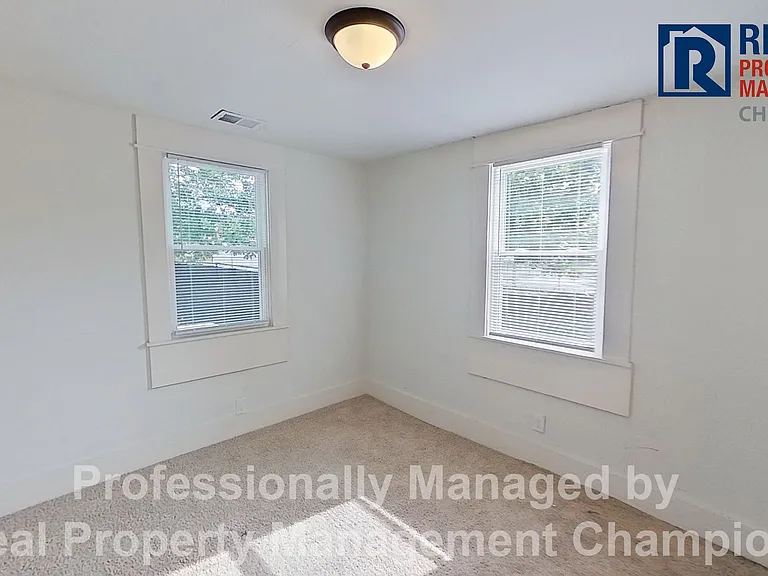 1206 Dawson St — Photo 14