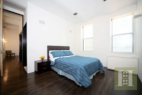 Rented by Halstead Real Estate | media 20