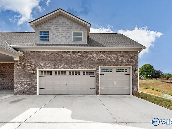 4th image of 117 Arbor Creek Trl