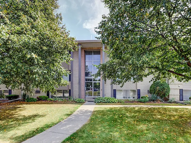 33247 Kingslane Ct — Photo 11