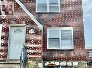 1824 Strahle St, Philadelphia, PA 19152