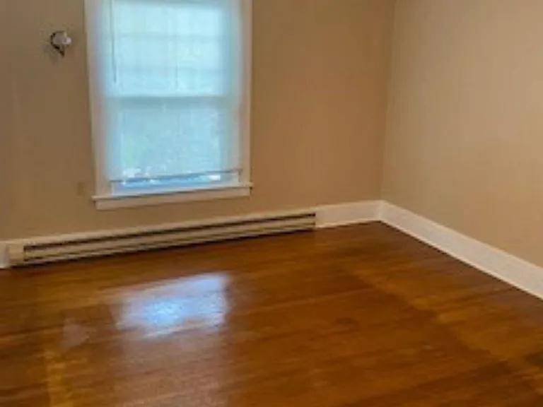 26 1/2 Franklin St #B — Photo 9