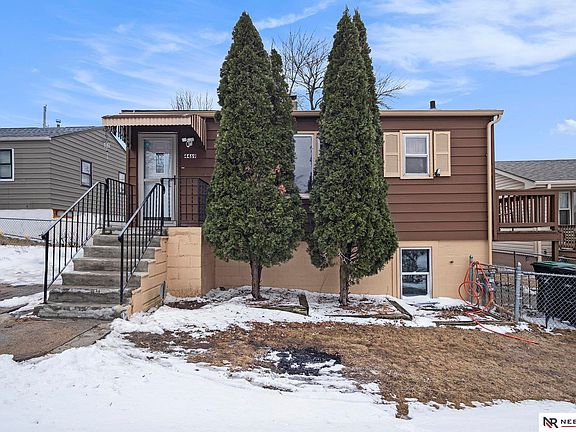 2nd image of 4469 Hillsdale Ave