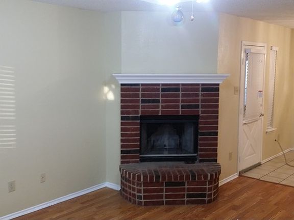 5th image of 1212 Hilburn Ct