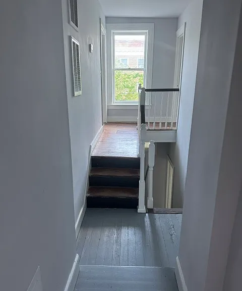 2225 Venable St — Photo 13
