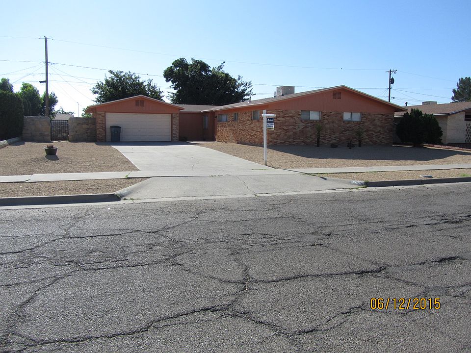 1st image of 2608 Tahiti Dr