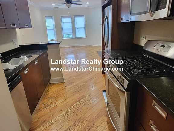 5th image of 2250 W Morse Ave APT 2