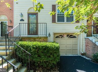 7711 Shootingstar Dr, Springfield, VA 22152