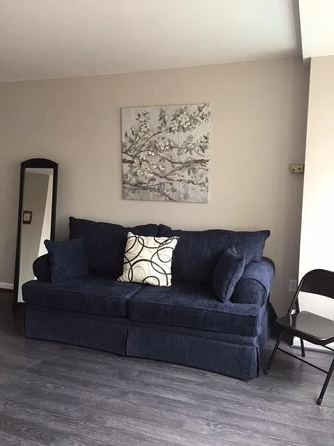 1 bed, 500 sqft, $1,995 — Photo 3