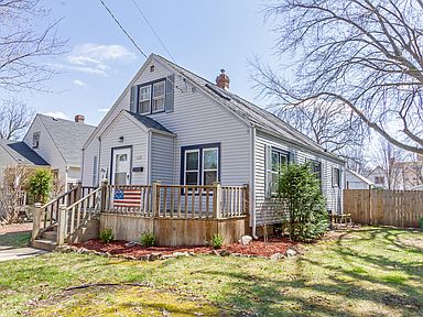 726 Leonard Ave Dekalb Il 60115 Zillow