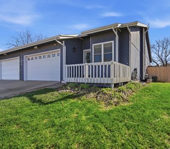 1020 Laesch Ave APT A, Bloomington, IL, 61704