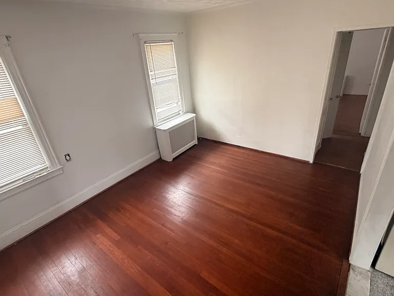 144-35 224th St #1 — Photo 5