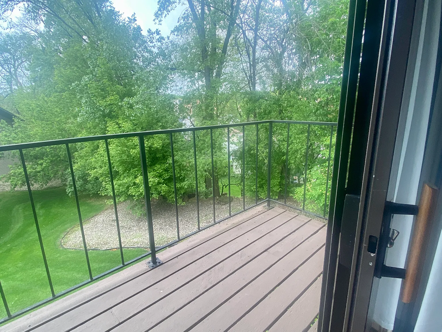 2 bed, 1.5 bath, 1100 sqft, $1,650 — Photo 1