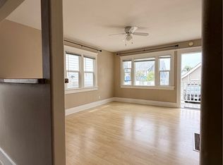 206 S Guadalupe Ave APT C, Redondo Beach, CA 90277