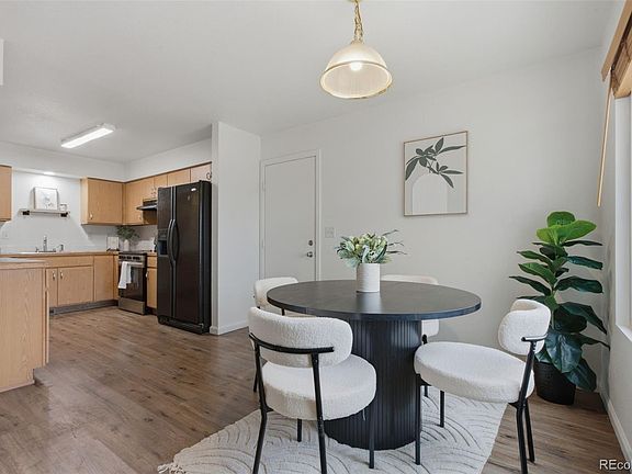 5th image of 2417 Bearwood Avenue