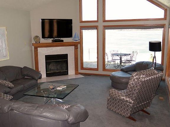 4th image of 2608 Okoboji Blvd