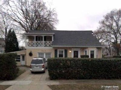 26 Irvington St, Valley Stream, NY, 11581