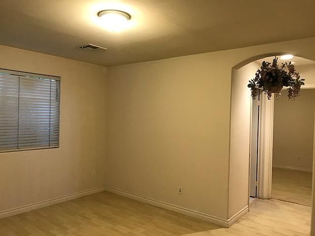 1st image of 6135 Rosemead Blvd