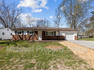1421 Vero Dr, Wentzville, MO 63385