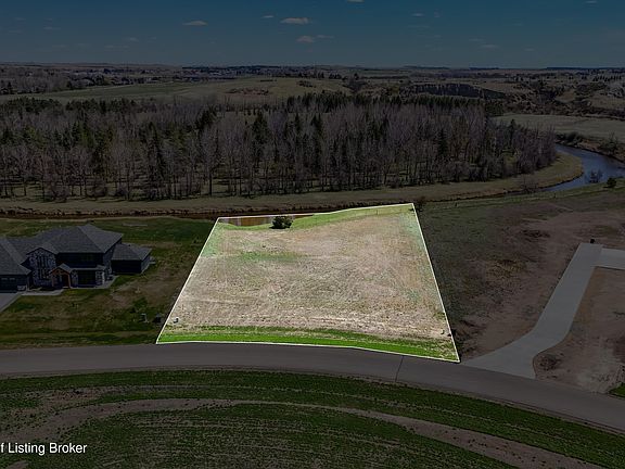 2nd image of Deer Run Dr