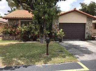 1926 SW 136th Pl, Miami, FL 33175